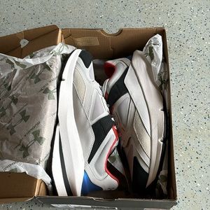Under armour forge 96 reissue- brand new!